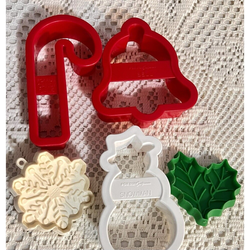 Vintage Fox Run Hallmark Christmas Cookie Cutter Lot 5 Candy Cane Bell Snowman